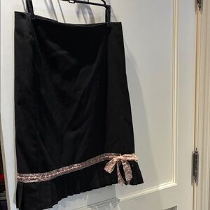 Ruth Elegant Black Skirt with Pink Accents ☀️SJ